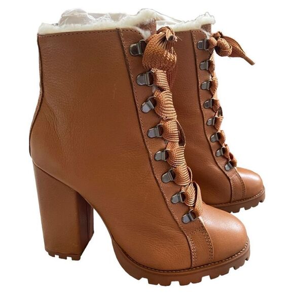 NIB Schutz Zhara Winter Leather Heeled Booties With Faux Fur Lining Size 8.5 - Picture 2 of 16